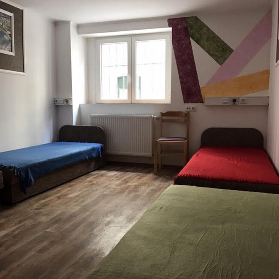 Opera Hostel Budapest Esterno foto