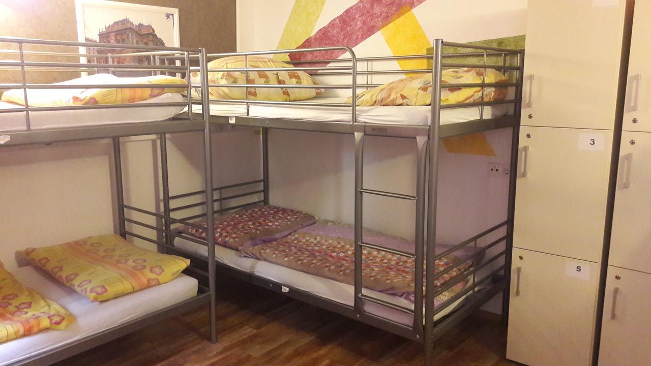 Opera Hostel Budapest Esterno foto